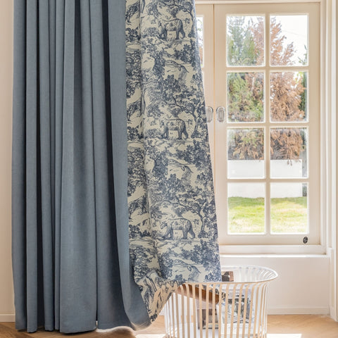 Verdunklungsvorhang Raupe Toile de Jouy Waldmuster