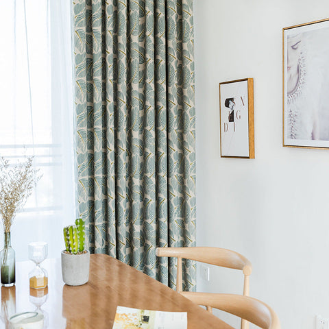 Grüner Blattvorhang