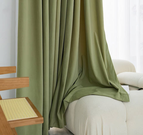 Verdunkelungsvorhang aus Samt