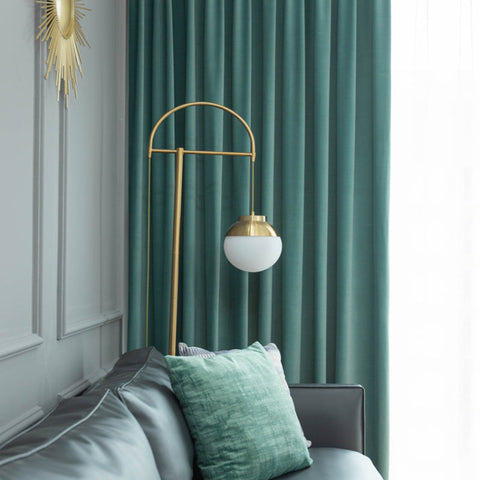 Wassergrüner Vorhang