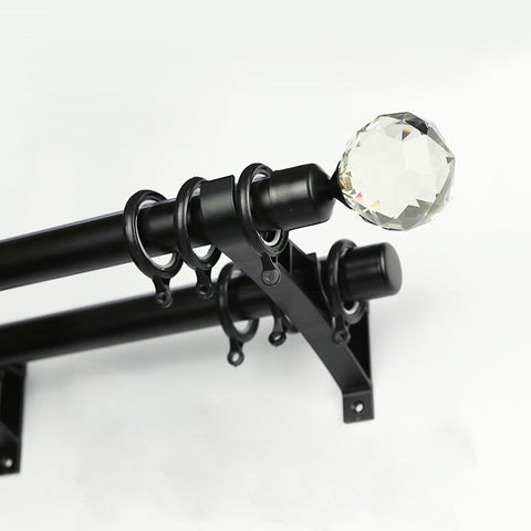 Doppelte Gardinenstange (100–200 cm).