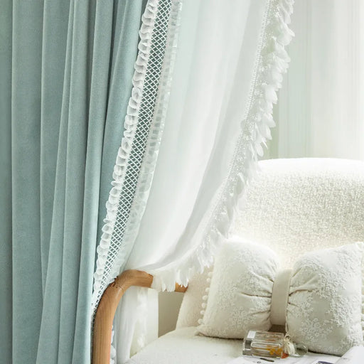 Luxuriöser cyanblauer Vorhang