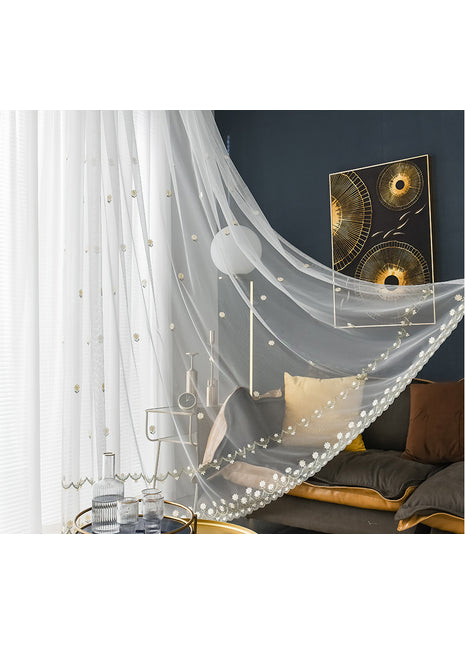 Moderne weiße, transparente Vorhänge für das Wohnzimmer