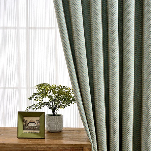 Hellblauer geometrischer Vorhang