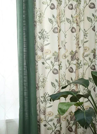Tropische Vorhänge mit floraler Eleganz