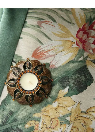 Tropische Vorhänge mit floraler Eleganz