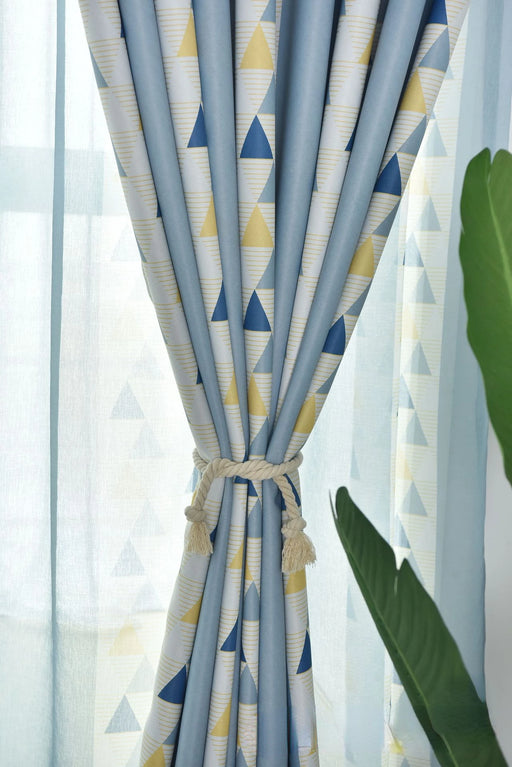 Geometrischer Kinderzimmervorhang