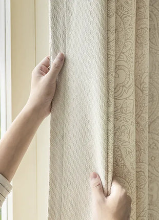 Luxuriöser, verdunkelnder Jacquard-Vorhang aus beigem Baumwollleinen