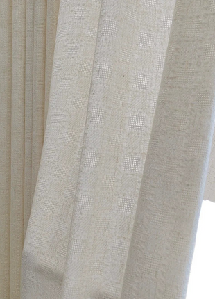 Schicker Mesh-Vorhang für das Wohnzimmer