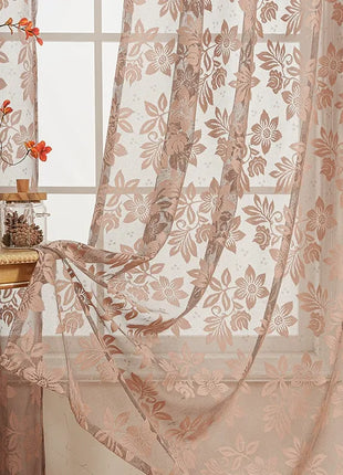 Rosa bestickter transparenter Stoff