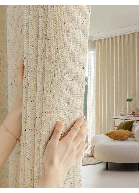 Gemütlicher, ecrumelierter Frotteevorhang für das Schlafzimmer