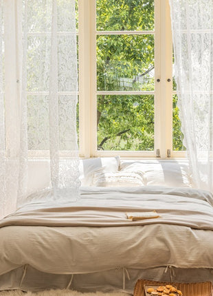 Transparentes Vintage-Wohnzimmer aus Spitze