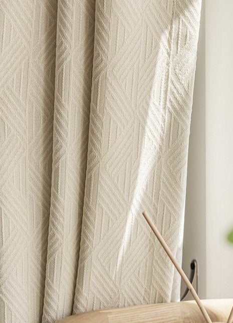 Weiße Vorhänge fürs Wohnzimmer