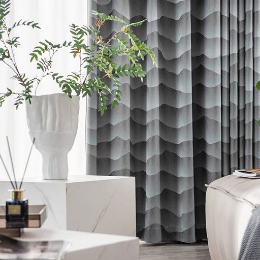 Ombre-grauer Vorhang