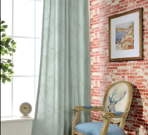 Grüner Leinenvorhang