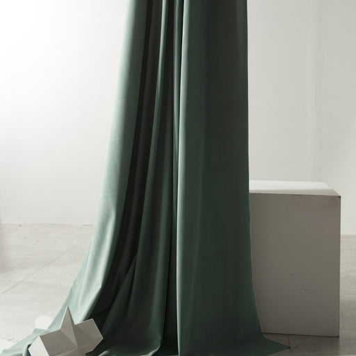 Grüner Verdunkelungsvorhang