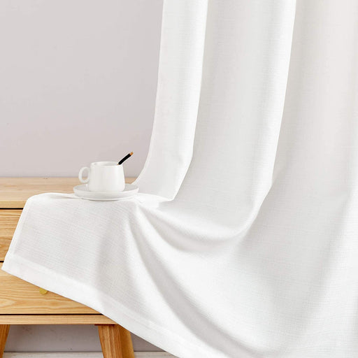 Weißer, transparenter Vorhang