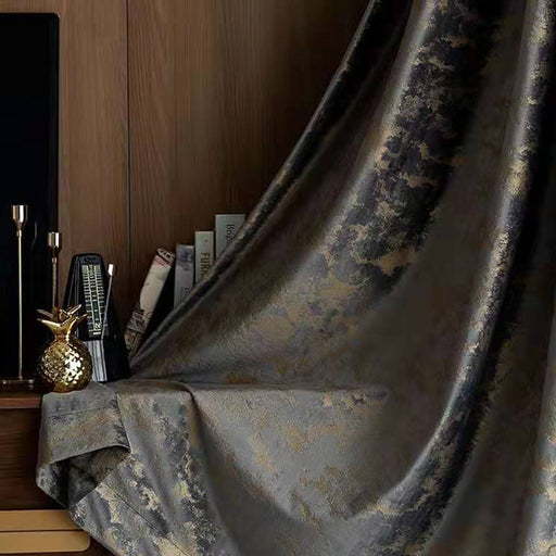 Vorhang im Industriestil